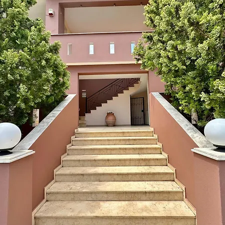 Aparthotel Agrili &