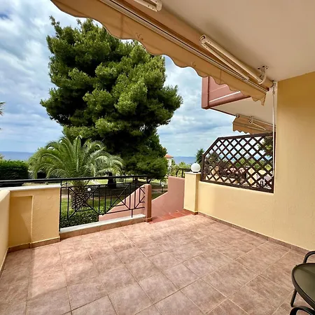 Aparthotel Agrili & 3*