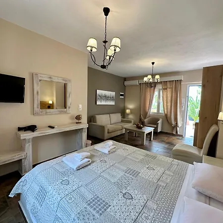 Aparthotel Agrili Apartments & Rooms Elia Nikitis