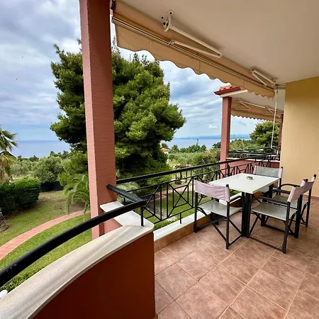 Aparthotel Agrili & 3*