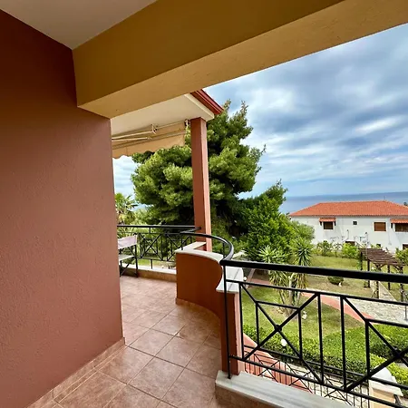 Agrili & Aparthotel 3*