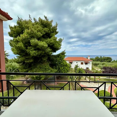Aparthotel Agrili & 3*