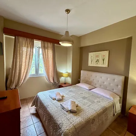 Agrili & Aparthotel 3*