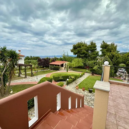 Agrili Apartments & Rooms Aparthotel 3*