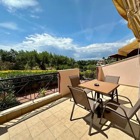 Agrili Apartments & Rooms Aparthotel