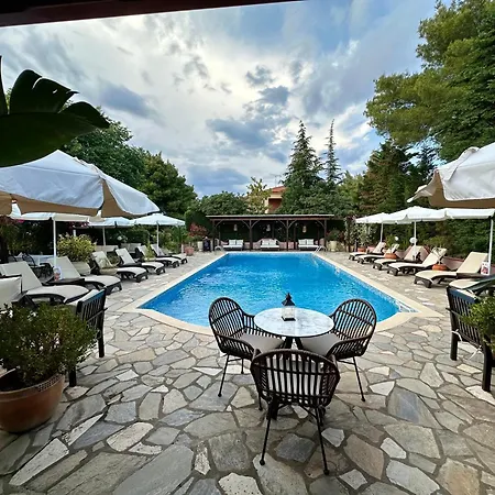 Agrili Apartments & Rooms 3* Elia Nikitis