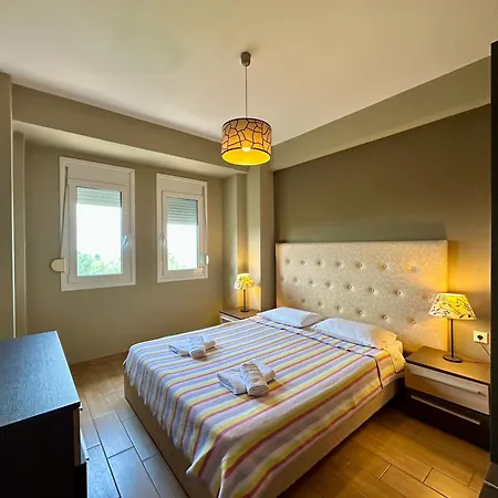Agrili Apartments & Rooms 3* Elia Nikitis