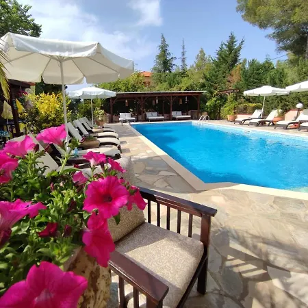 Agrili Apartments & Rooms 3*