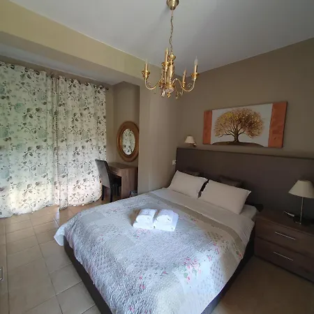 Agrili Apartments & Rooms Aparthotel 3*