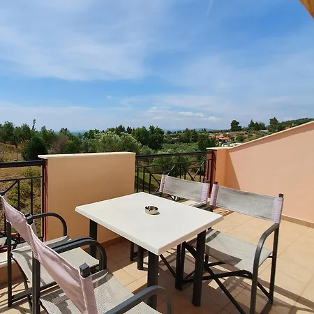 Aparthotel Agrili Apartments & Rooms
