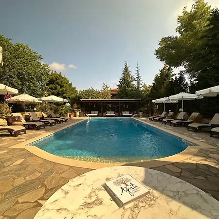 Agrili Apartments & Rooms 3* Elia Nikitis