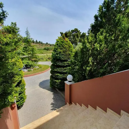 Agrili Apartments & Rooms Aparthotel Elia Nikitis