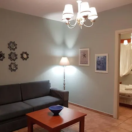 Agrili Apartments & Rooms 3* Elia Nikitis