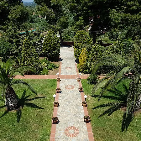 Agrili Apartments & Rooms 3*